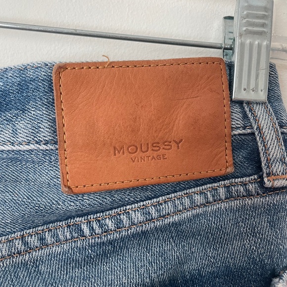 Moussy Denim - MOUSSY WOMEN’S JEANS - RICHFIELD TAPERED MOUSSY VINTAGE JEANS size 28